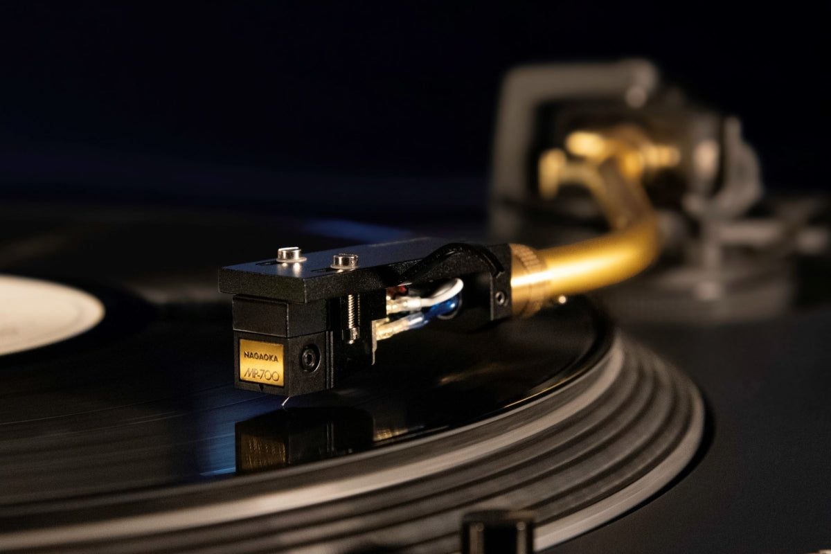 Nagaoka MP-700 Phono Cartridge