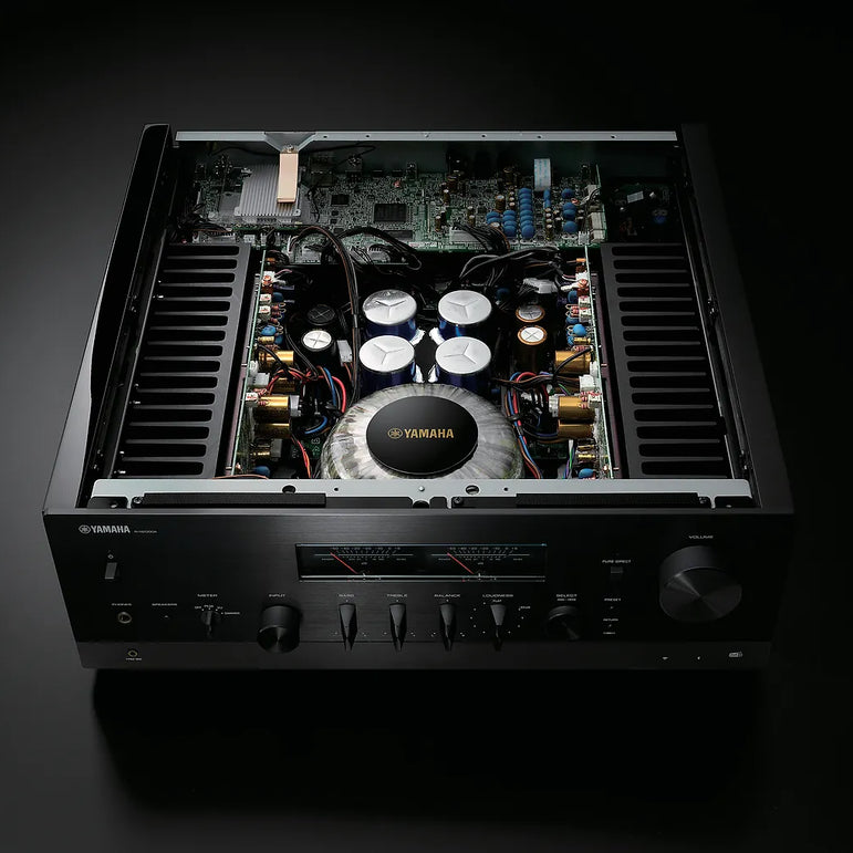 Yamaha R-N2000A verkkovahvistin