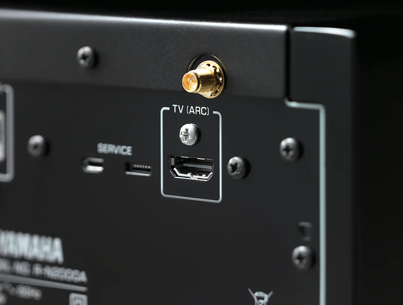 Yamaha R-N2000A verkkovahvistin