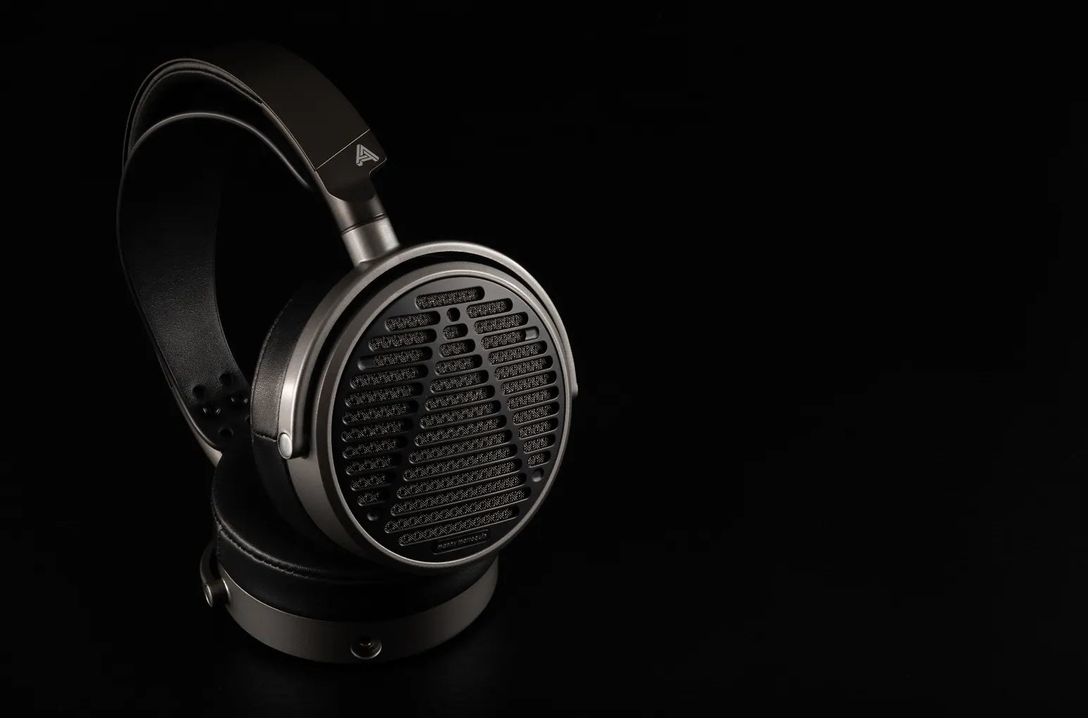 Audeze MM-100 studiokuulokkeet