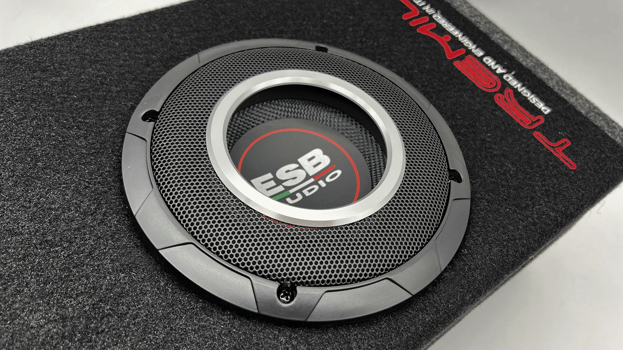 ESB Audio 3.WB6 6.5 tuumaa powered subwoofer Class D vahvistin
