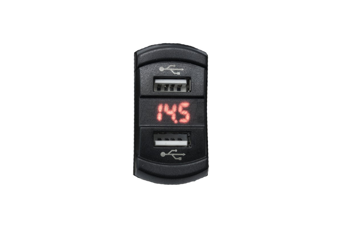 FOUR Connect 4-600157  vedenpitävä 2x4.2A USB-pistorasia jännitenäytöllä