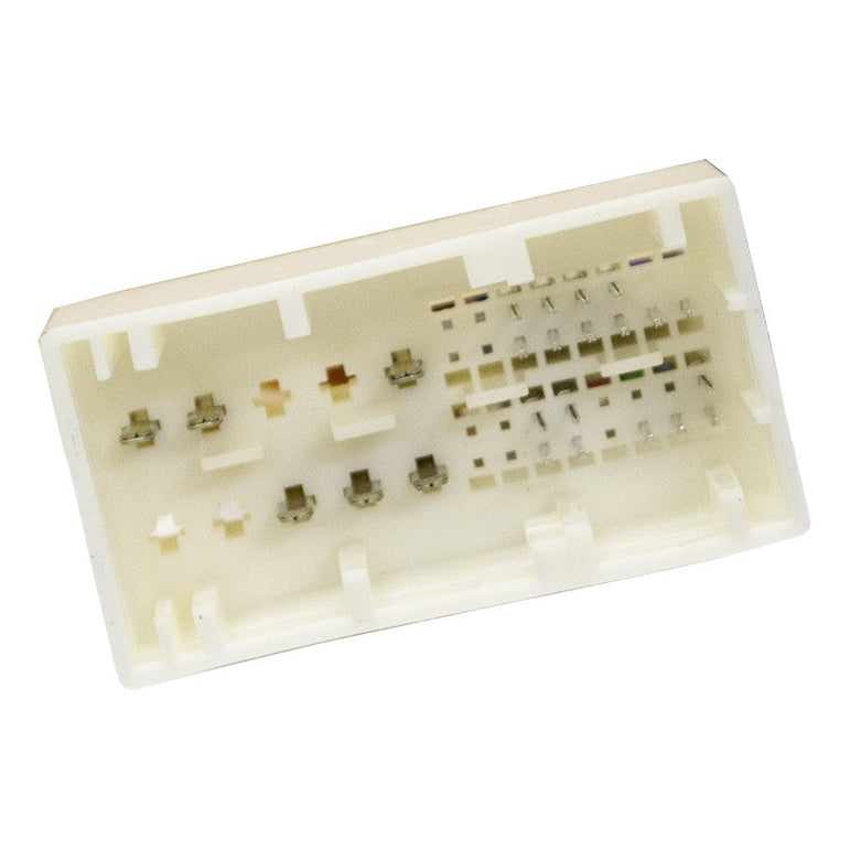 FOUR Connect 4-BMW-M1 vahvistimen adapterikaapeli BMW-Molex