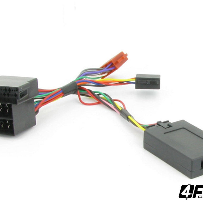FOUR Connect Renault steering wheel controller adapter 4-CTSRN003
