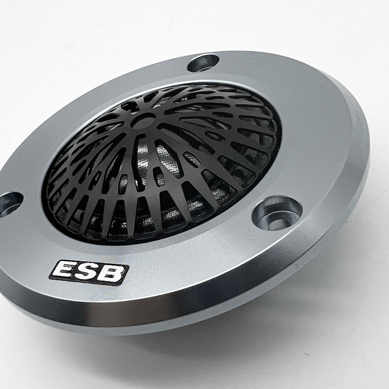 ESB Audio 4.28 tweeter yksityiskohta, ruostumattomasta teräksestä valmistettu suojaritilä