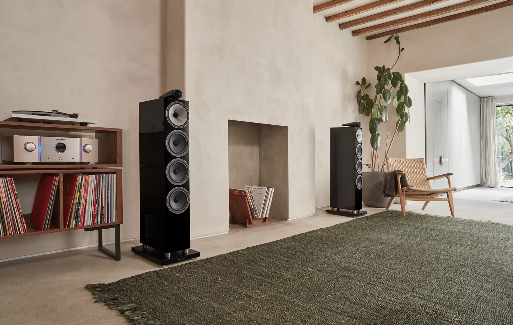 Bowers & Wilkins 702 S3 Floorstanding Loudspeaker Pair