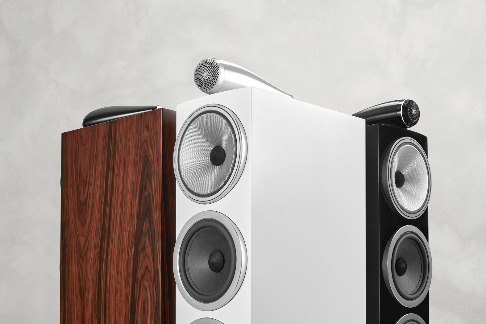 Bowers & Wilkins 703 S3 lattiakaiutinpari