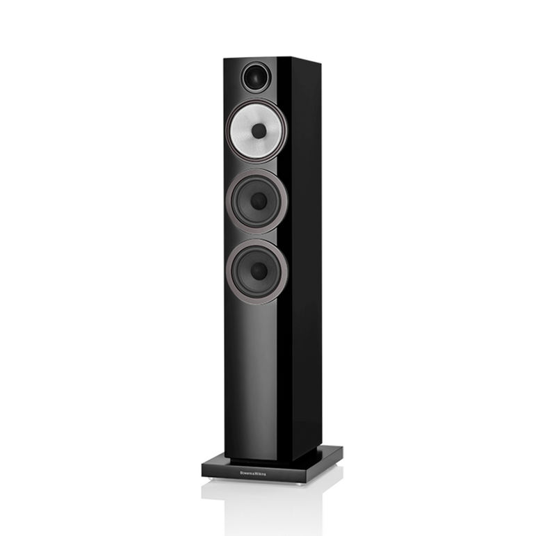 Bowers & Wilkins 704 S3 lattiakaiutinpari