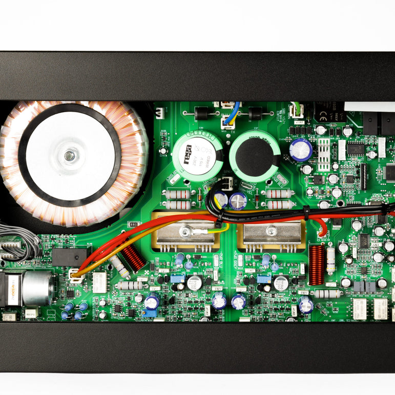 Rega Brio Mk7 integroitu vahvistin