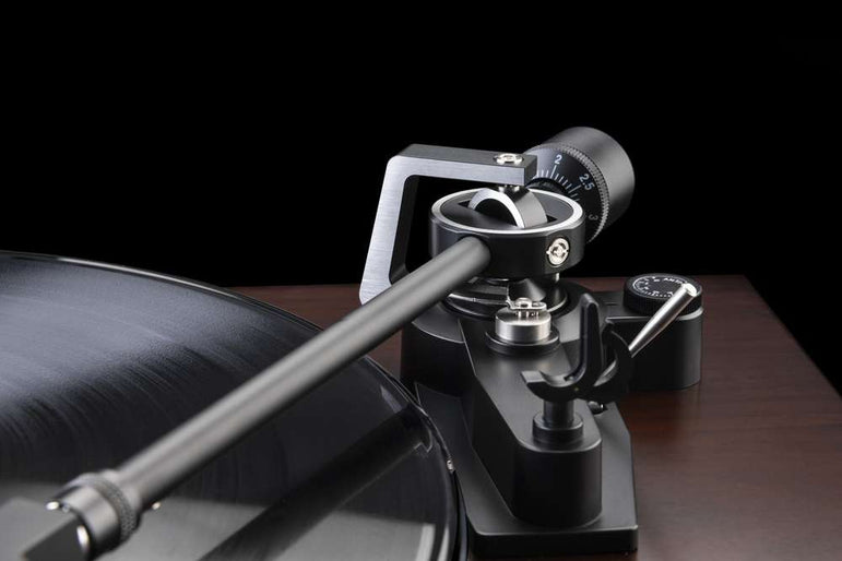 Dual CS 618Q Direct Drive Turntable Twin Gimbal Ortofon 2M Blue Quartz-stabilized
