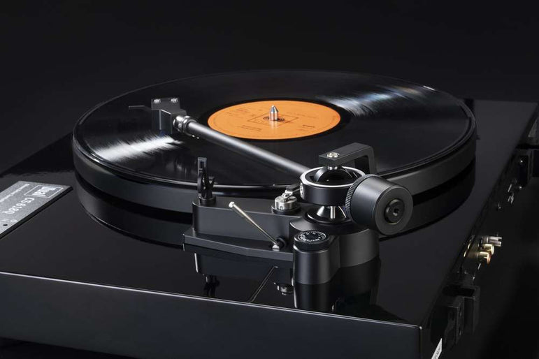 Dual CS 618Q Direct Drive Turntable Twin Gimbal Ortofon 2M Blue Quartz-stabilized