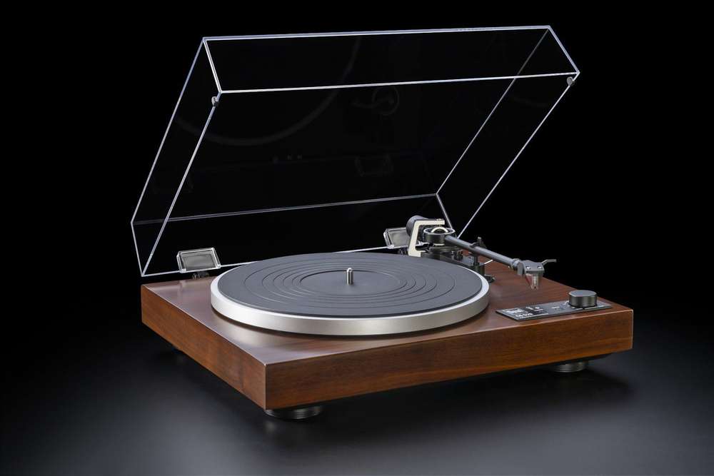Dual CS 529 BT Fully Automatic Turntable Bluetooth aptX HD Ortofon 2M Red