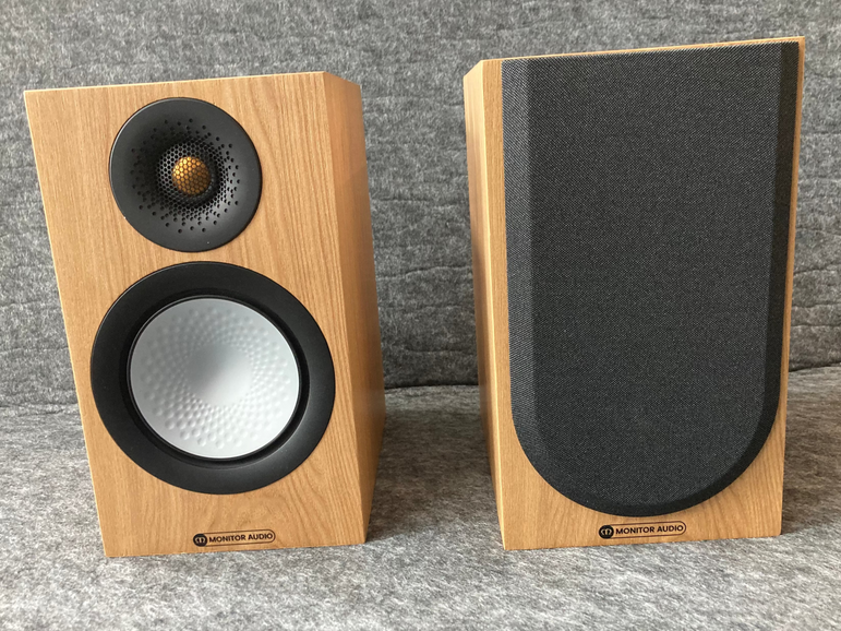 Monitor Audio 50 Silver 7G, vaihtolaite, Väri tammi