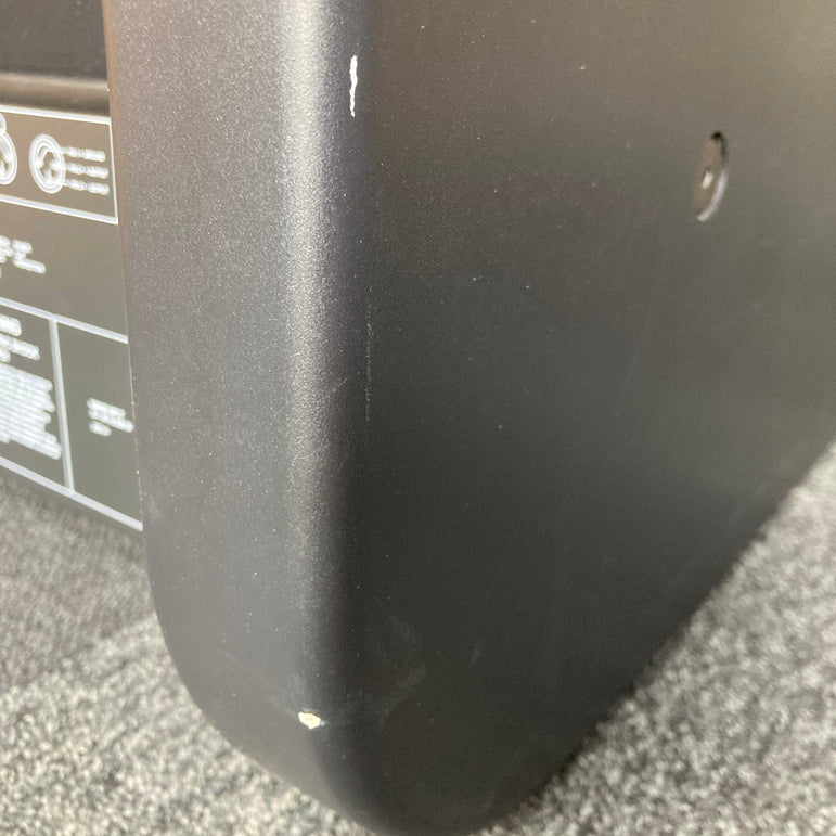 Genelec 7270A, vaihtolaite