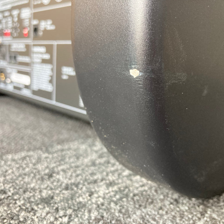 Genelec 7270A, vaihtolaite