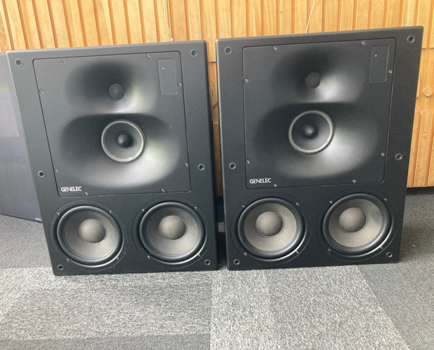 Genelec 1238CF, vaihtopari