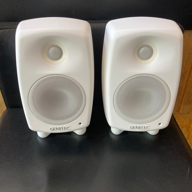 Genelec G Two (G2) – Aktiivikaiutinpari (vaihtolaite)