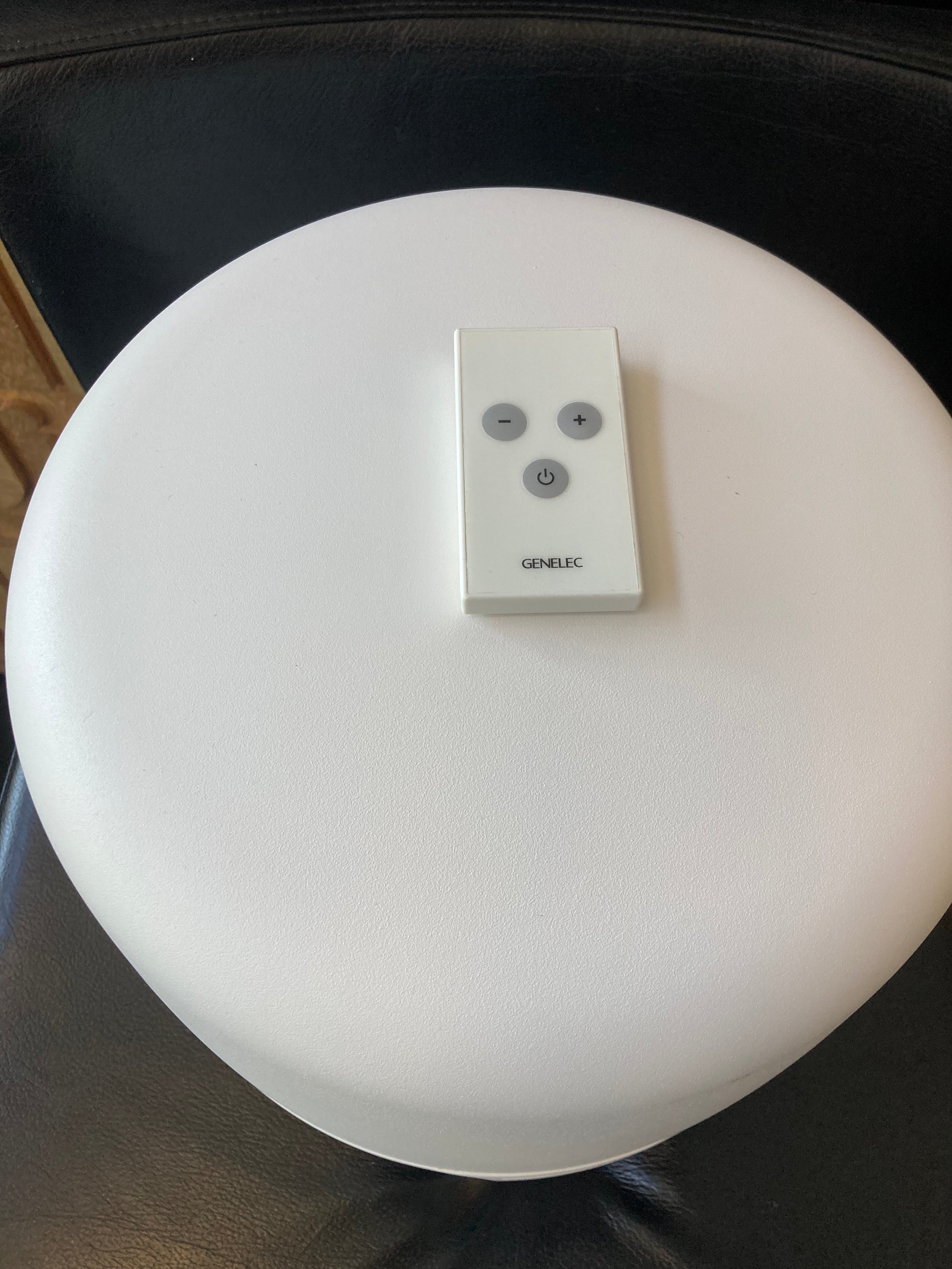 Genelec F One (A) F1, vaihtolaite