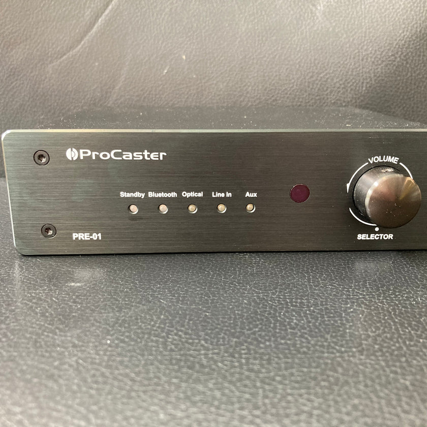 ProCaster PRE-01 esivahvistin – vaihtolaite