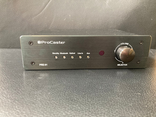 ProCaster PRE-01 esivahvistin – vaihtolaite
