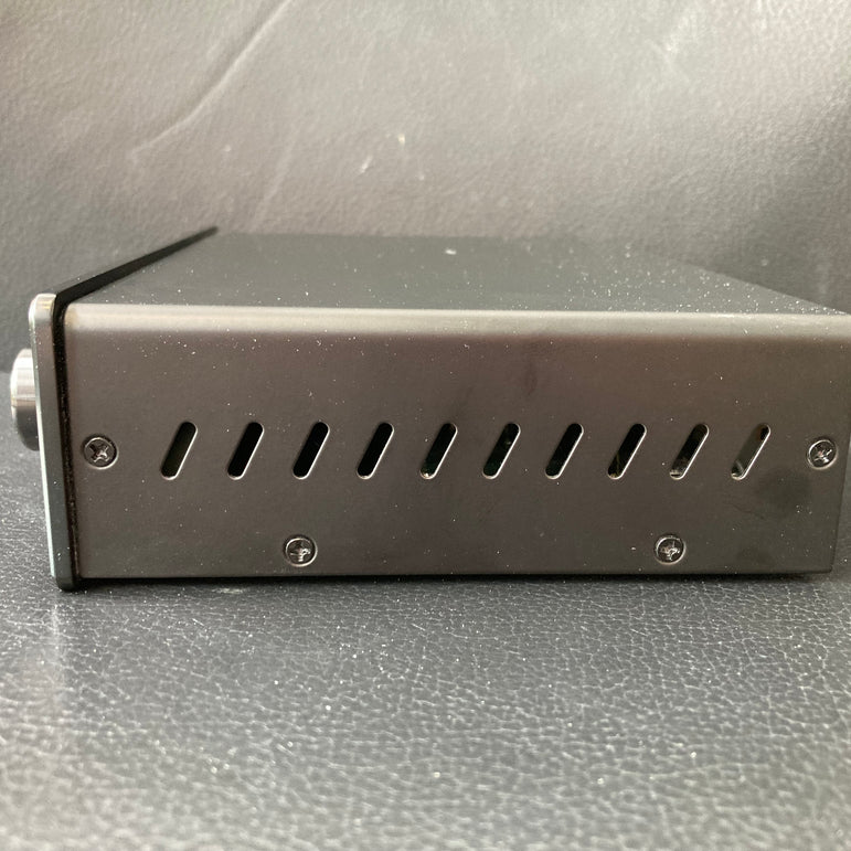 ProCaster PRE-01 esivahvistin – vaihtolaite