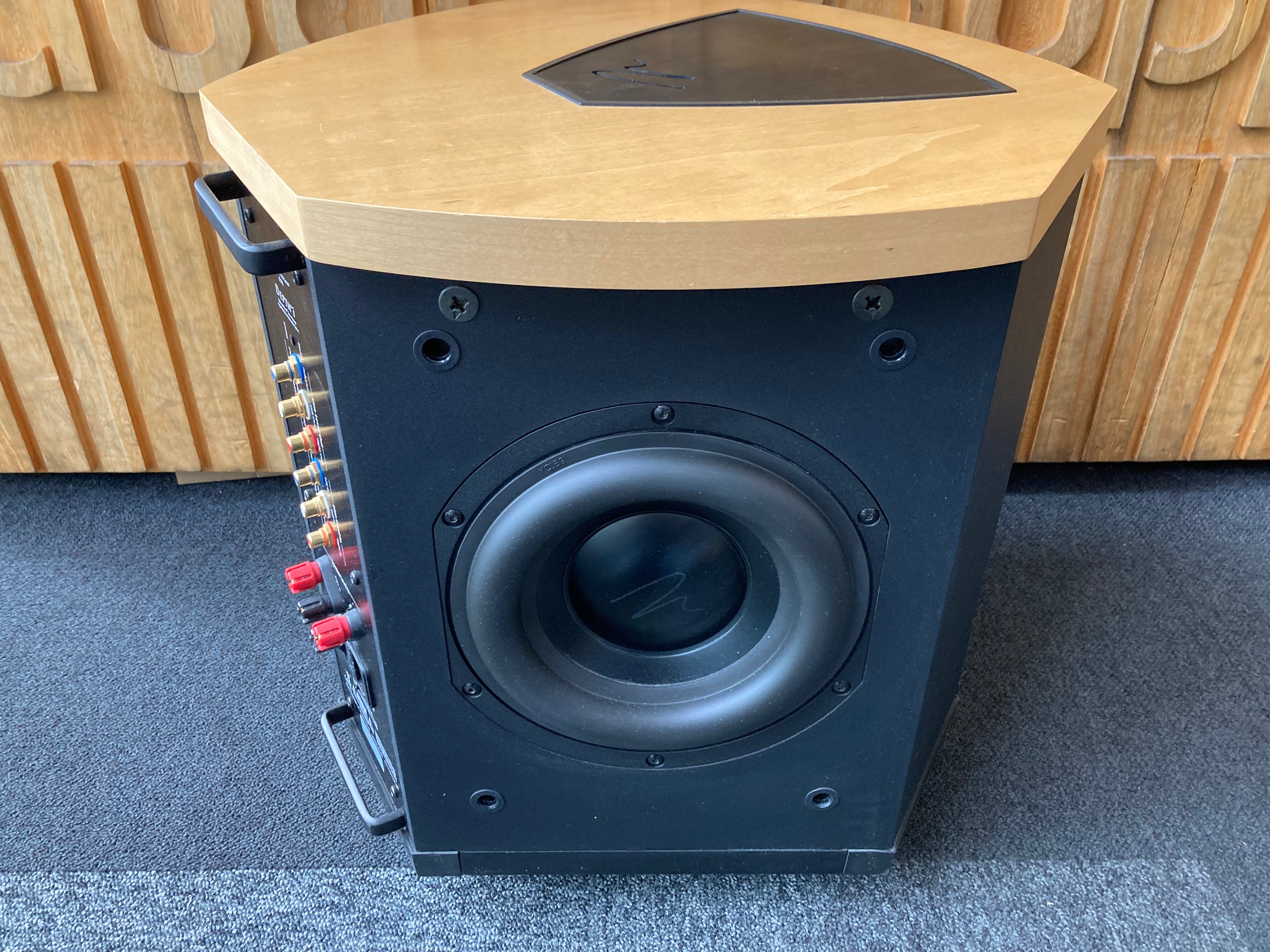 Martin Logan ESL Depth i subwoofer, vaihtolaite