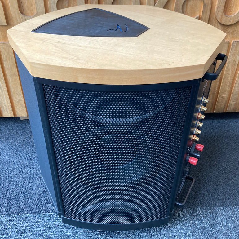 Martin Logan ESL Depth i subwoofer, vaihtolaite
