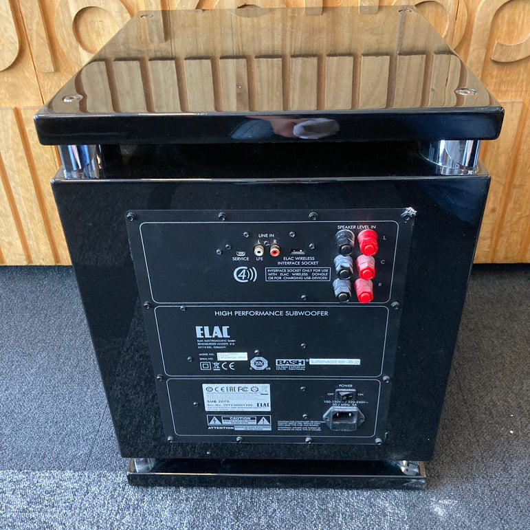 ELAC SUB 7020 aktiivisubbari – vaihtolaite