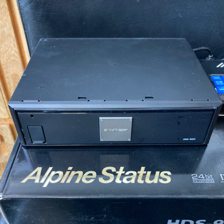 Alpine HDS-990 Hi-Res Audio Media Player – Good Condition