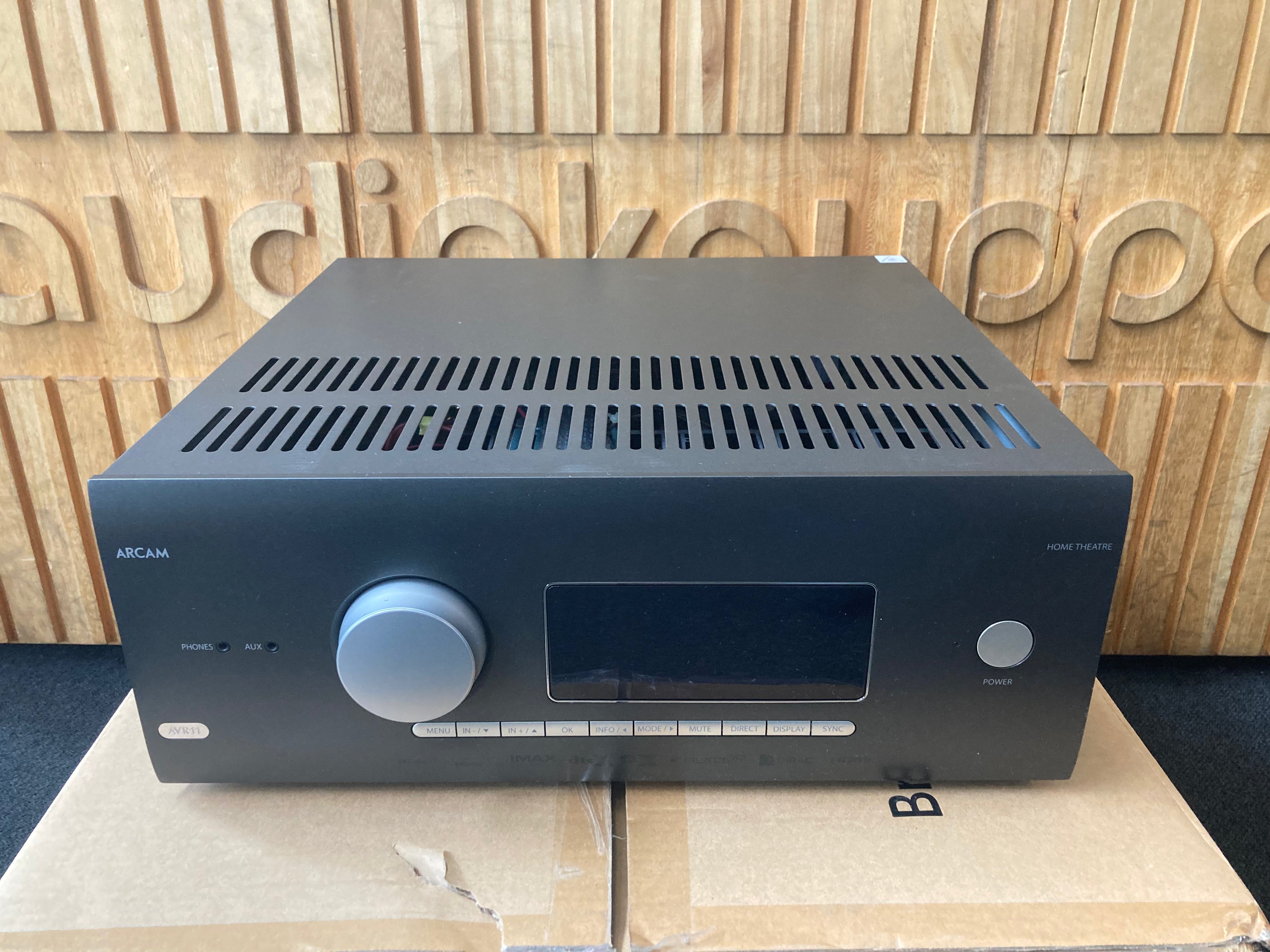 Arcam AVR11 AV Receiver – Consignment Sale
