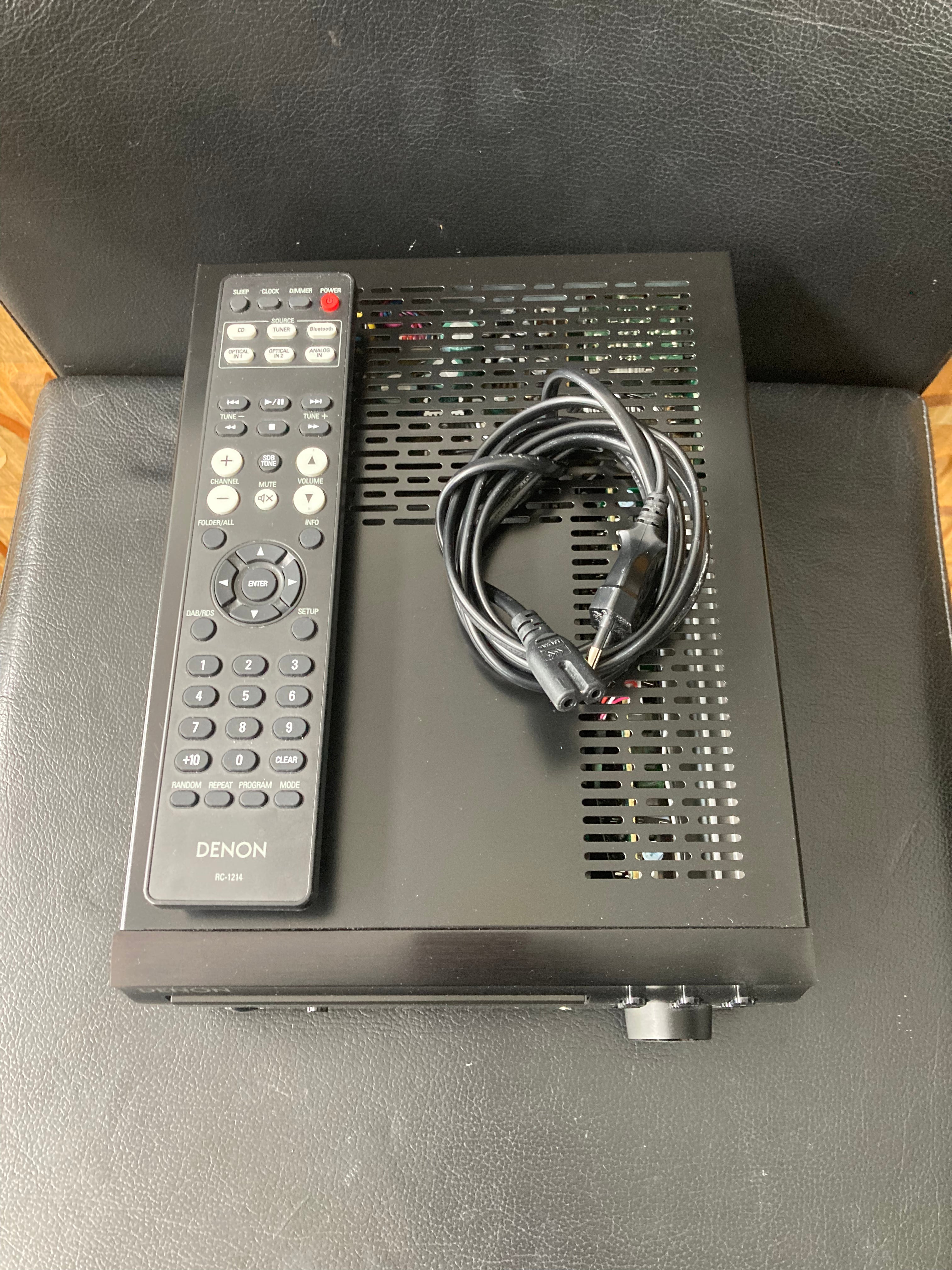 Denon RCD-M41 mikrosarjahifivahvistin, vaihtolaite (ei alkuperäistä pakkausta)