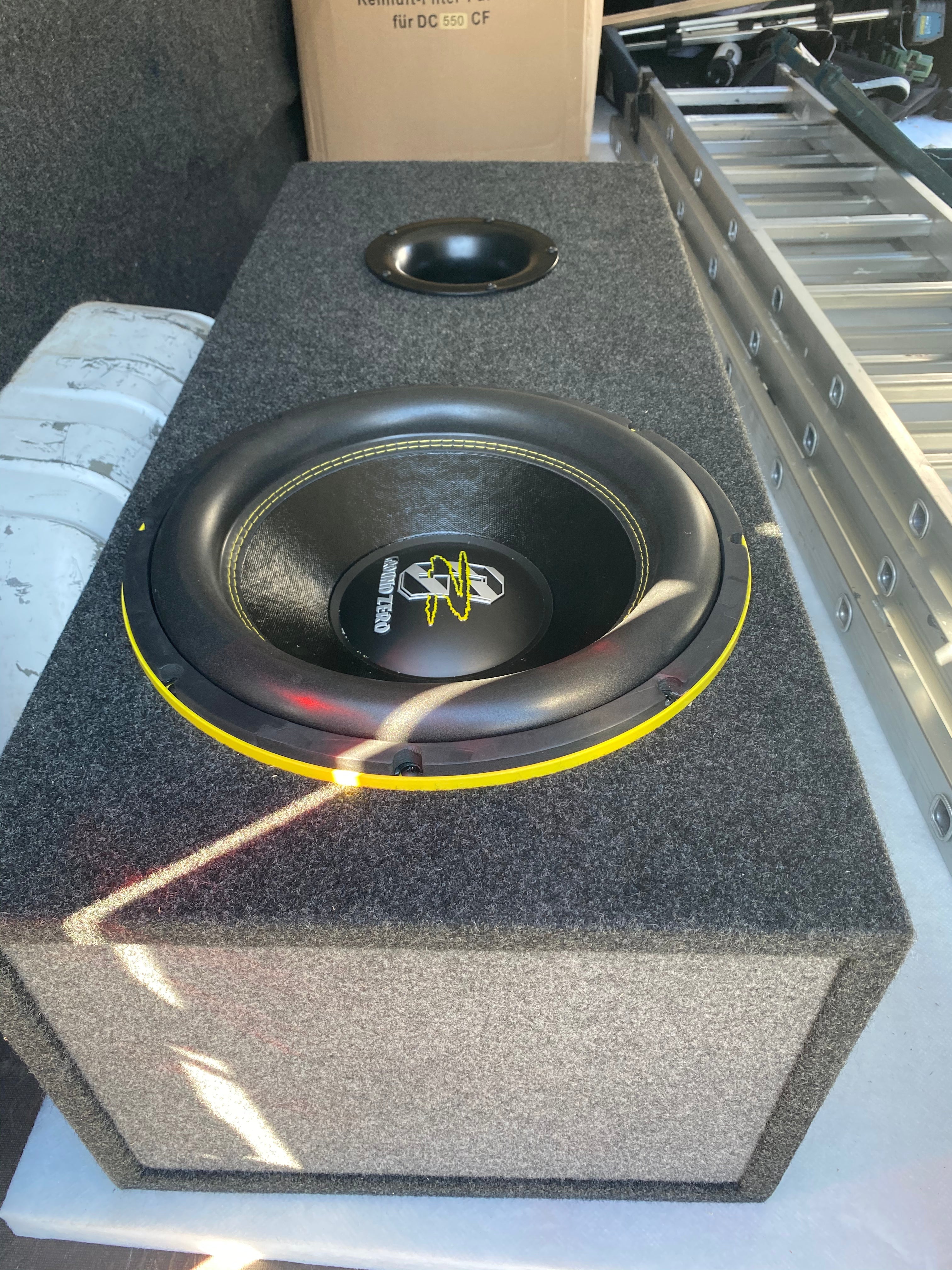 Hifikaupat Custom subwooferkotelo