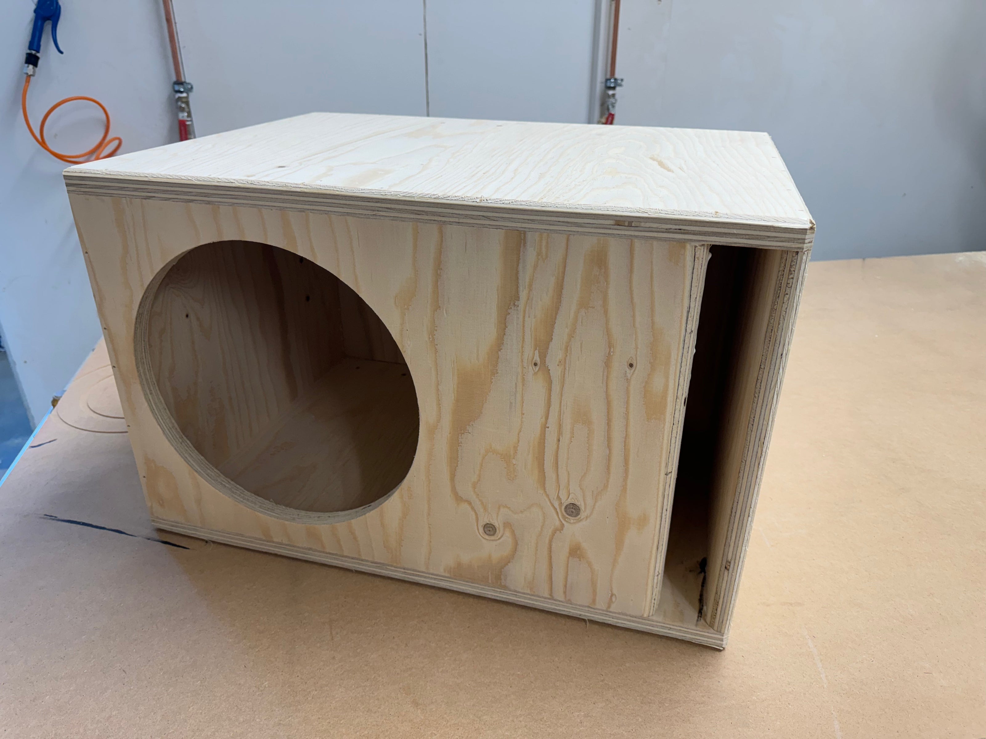 Hifikaupat PBL12R Refleksikotelo 12