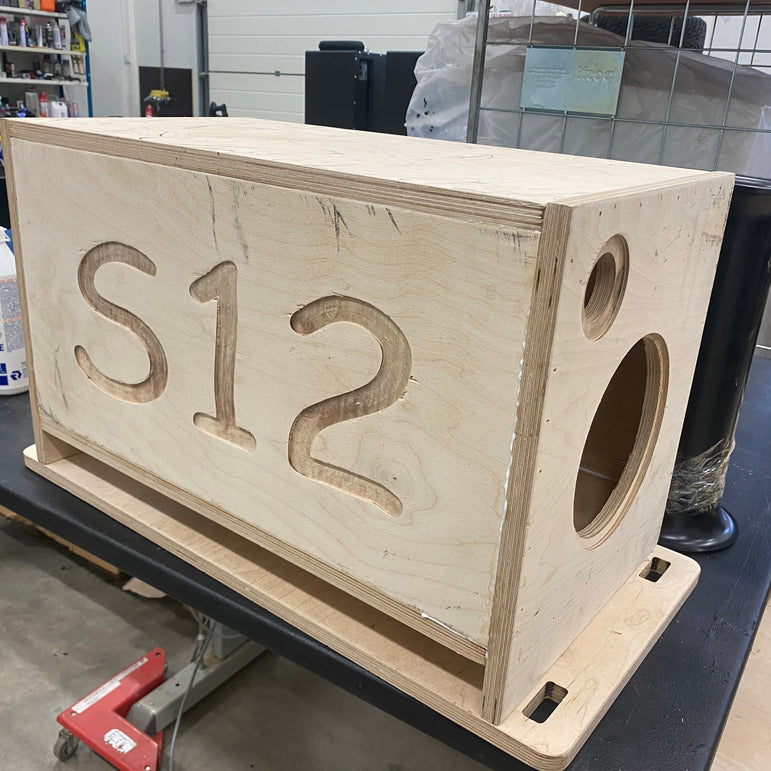Hifikaupat Custom subwooferkotelo