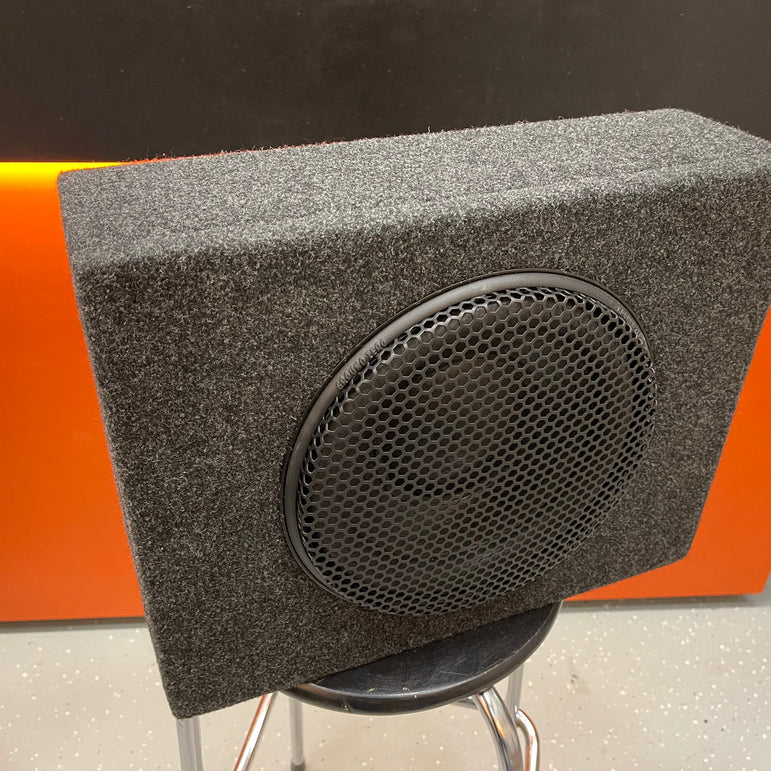 Hifikaupat Custom subwooferkotelo