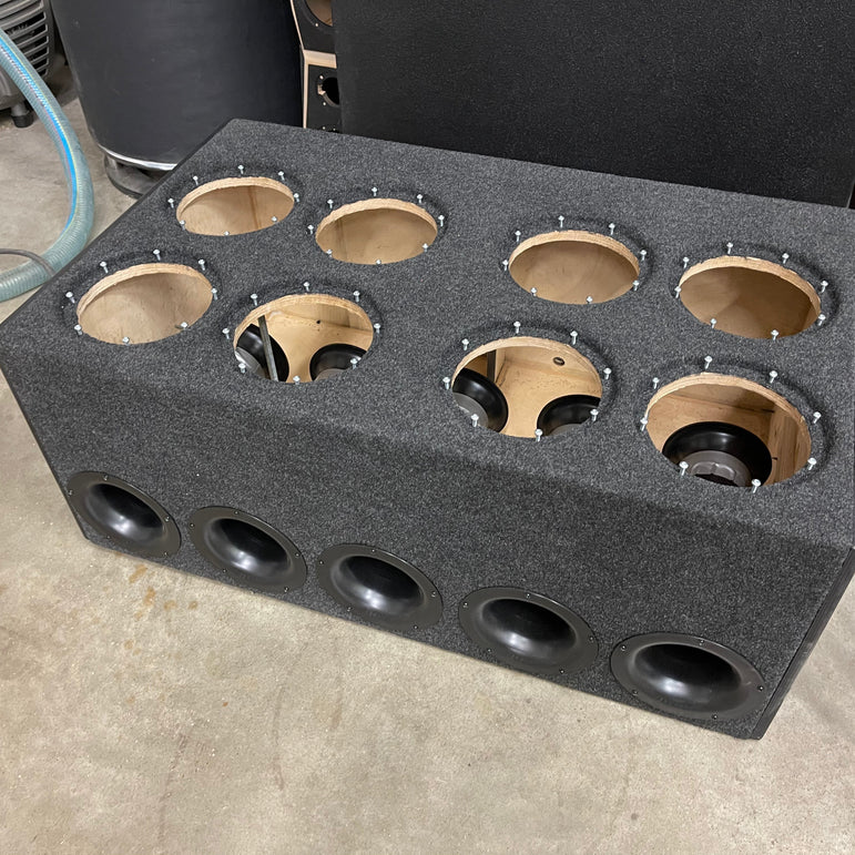 Hifikaupat Custom subwooferkotelo