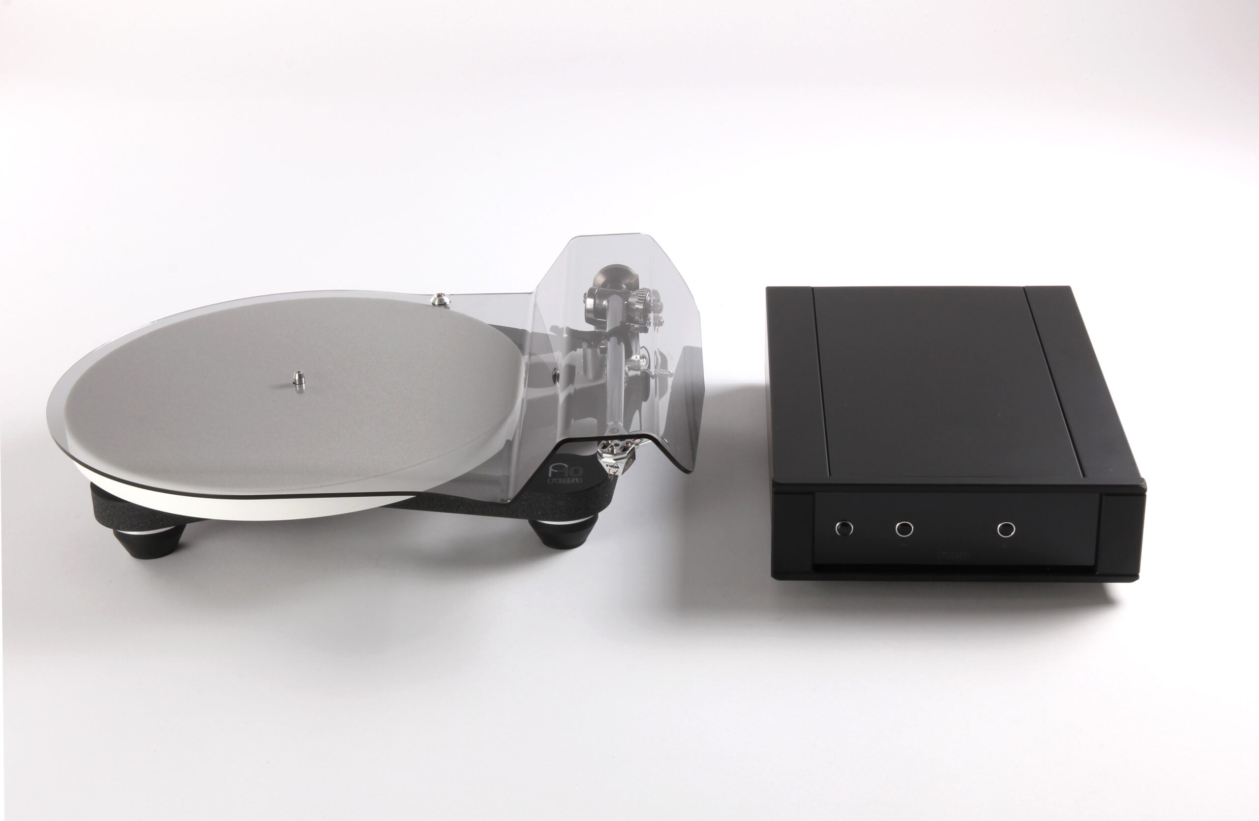 Rega Planar 10 levysoitin