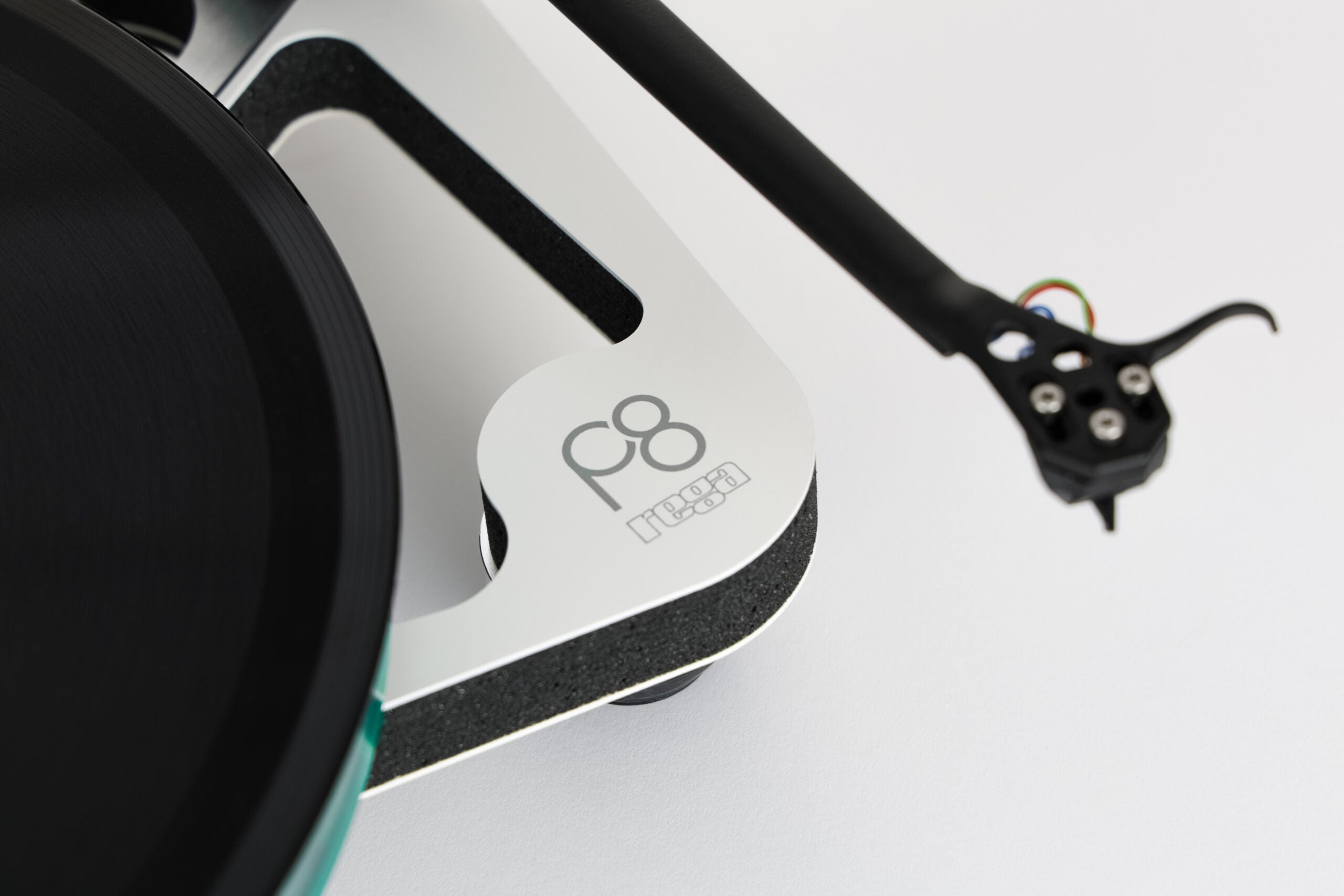 Rega Planar 8 levysoitin 6