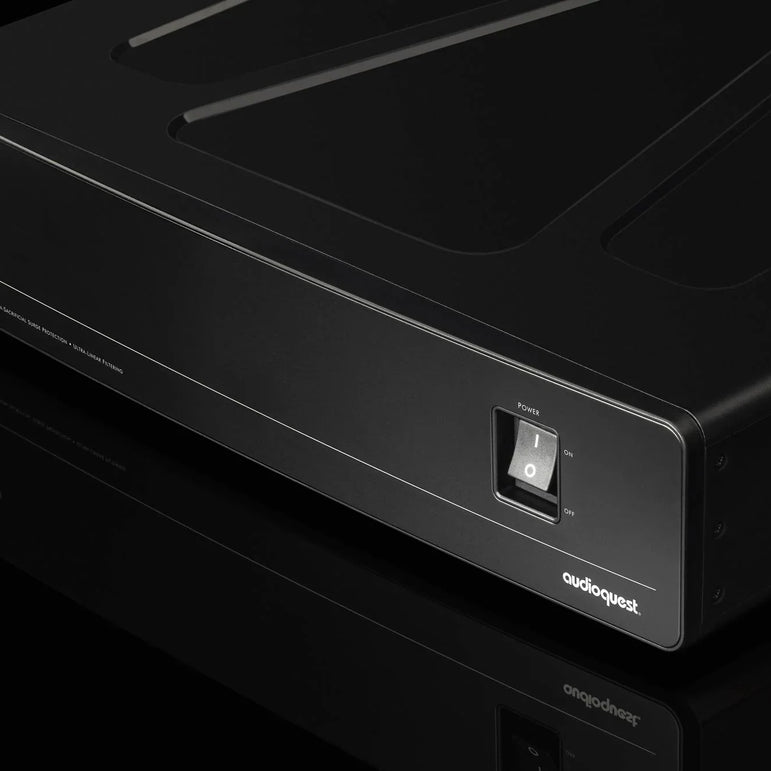 AUDIOQUEST POWERQUEST 505 POWER CONDITIONER