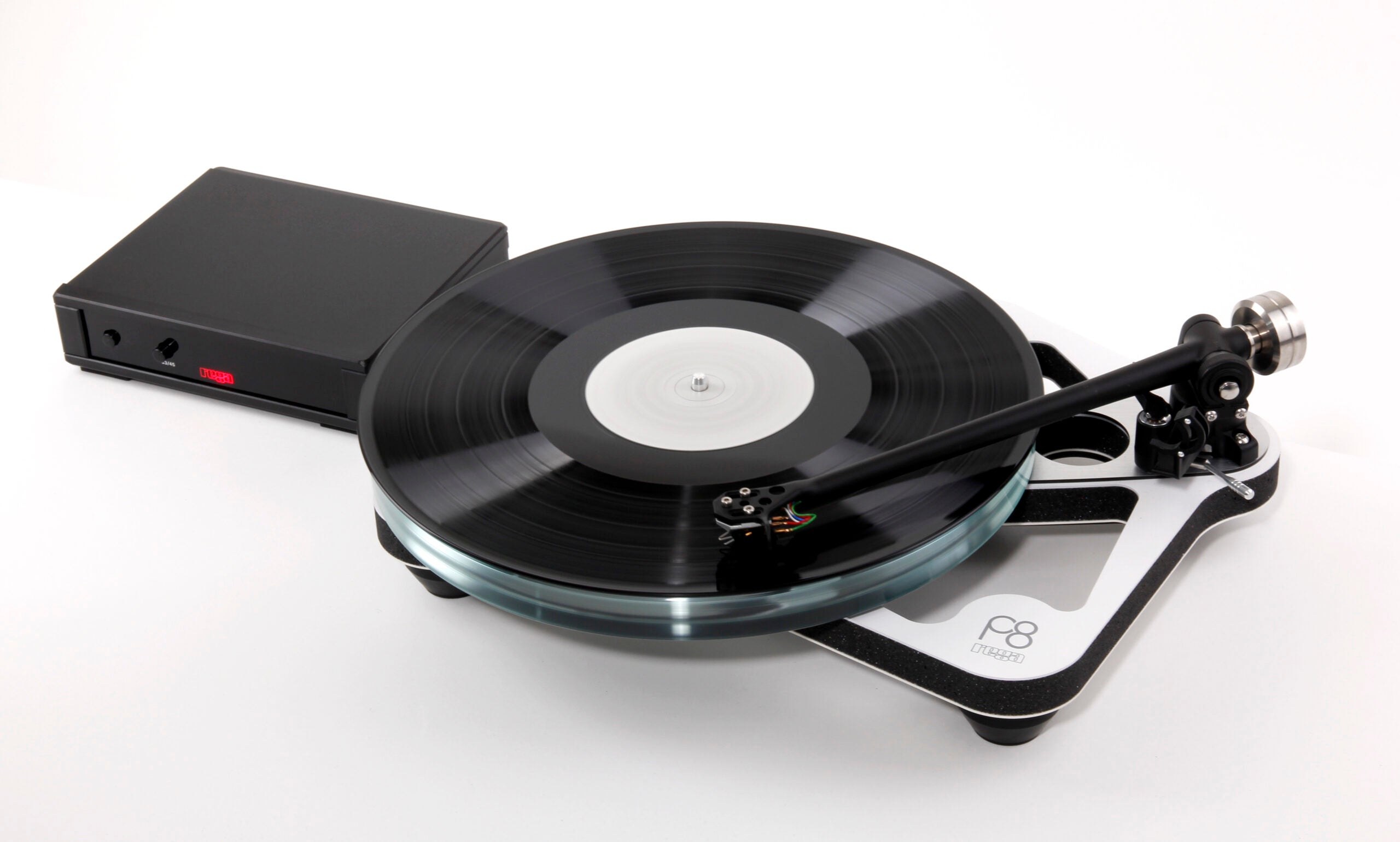 Rega Planar 8 levysoitin 4