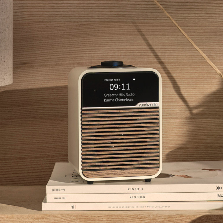 Ruark Audio R1S Table Radio
