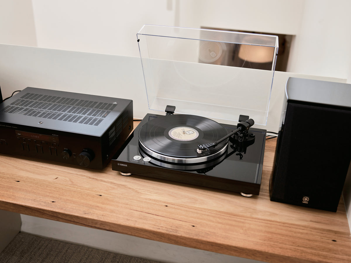 Yamaha TT-S303 levysoitin