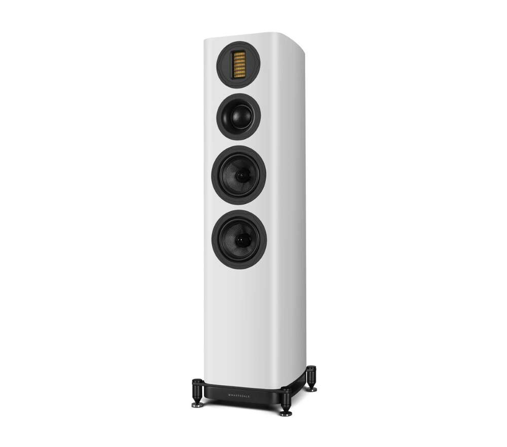 Wharfedale EVO 5.3 lattiakaiutinpari