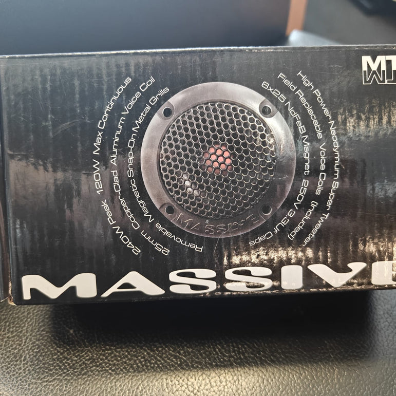 Massive Audio MT4 diskanttipari Vaihtolaite