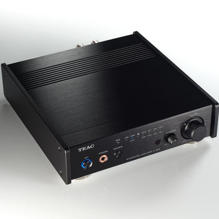 Teac AI-303 USB DAC / vahvistin