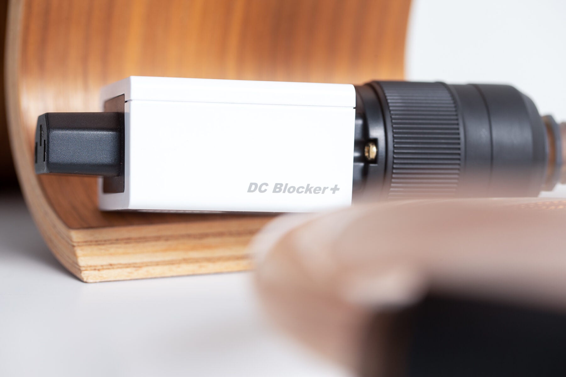 IFI SilentPower DC blocker+ signaalin puhdistaja