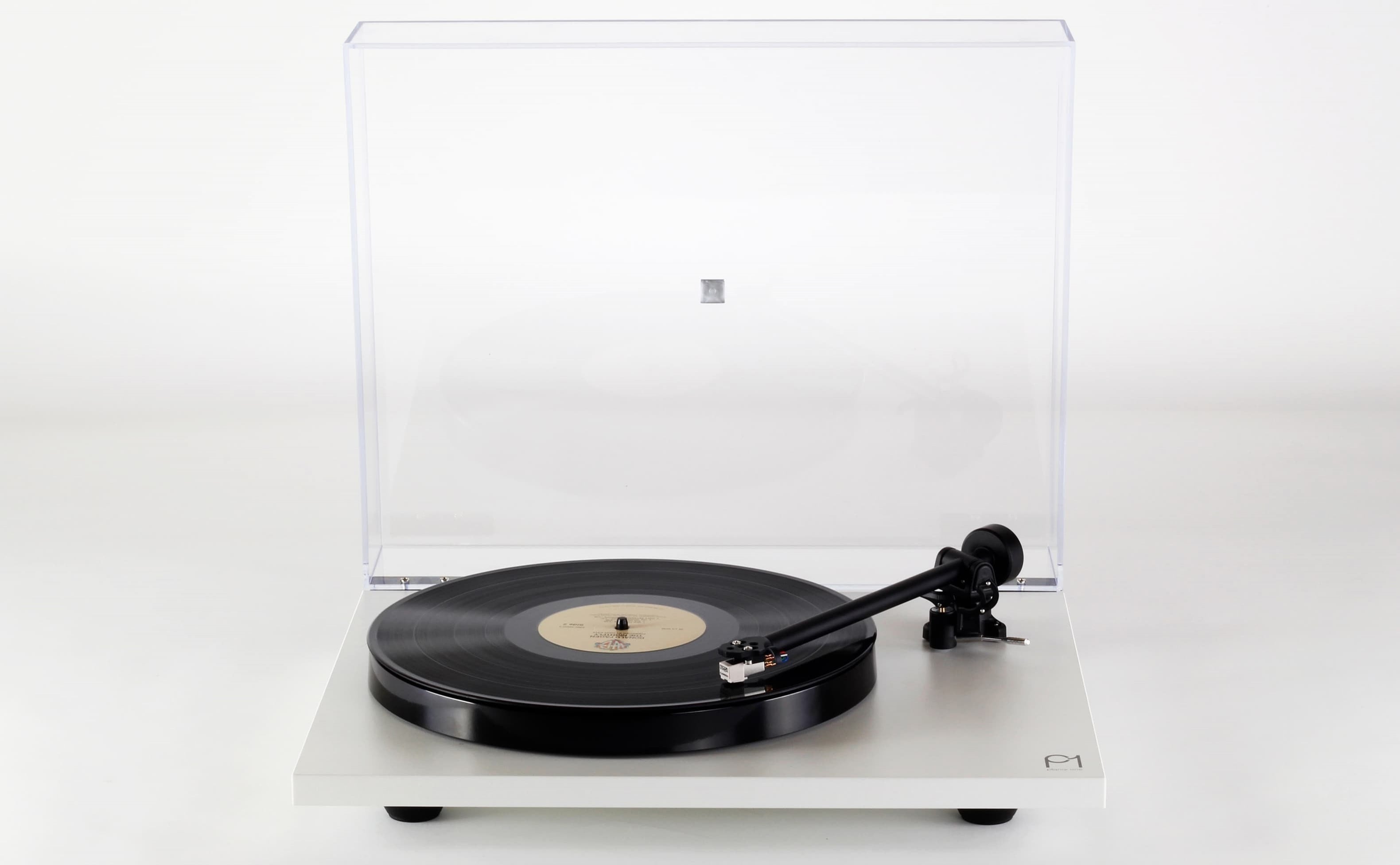 Rega Planar 1 Turntable