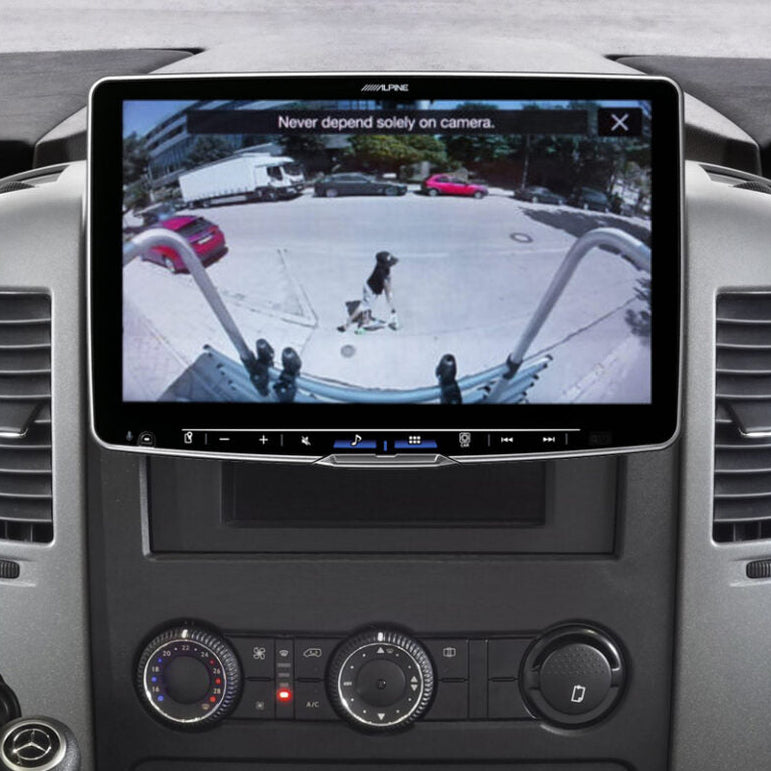 Alpine ILX-F115S906 11″ Halo player for MB Sprinter and VW Crafter