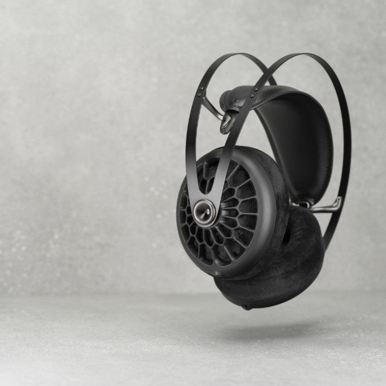 Meze Audio 105 AER over-ear headphones