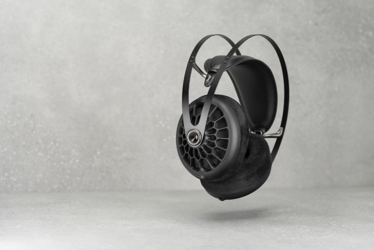 Meze Audio 105 AER over-ear headphones